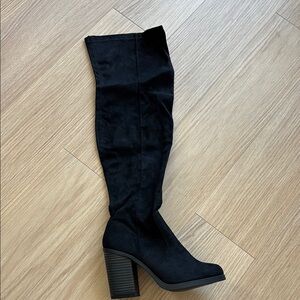 Black Thigh-High Women's Boots - New Without Box
